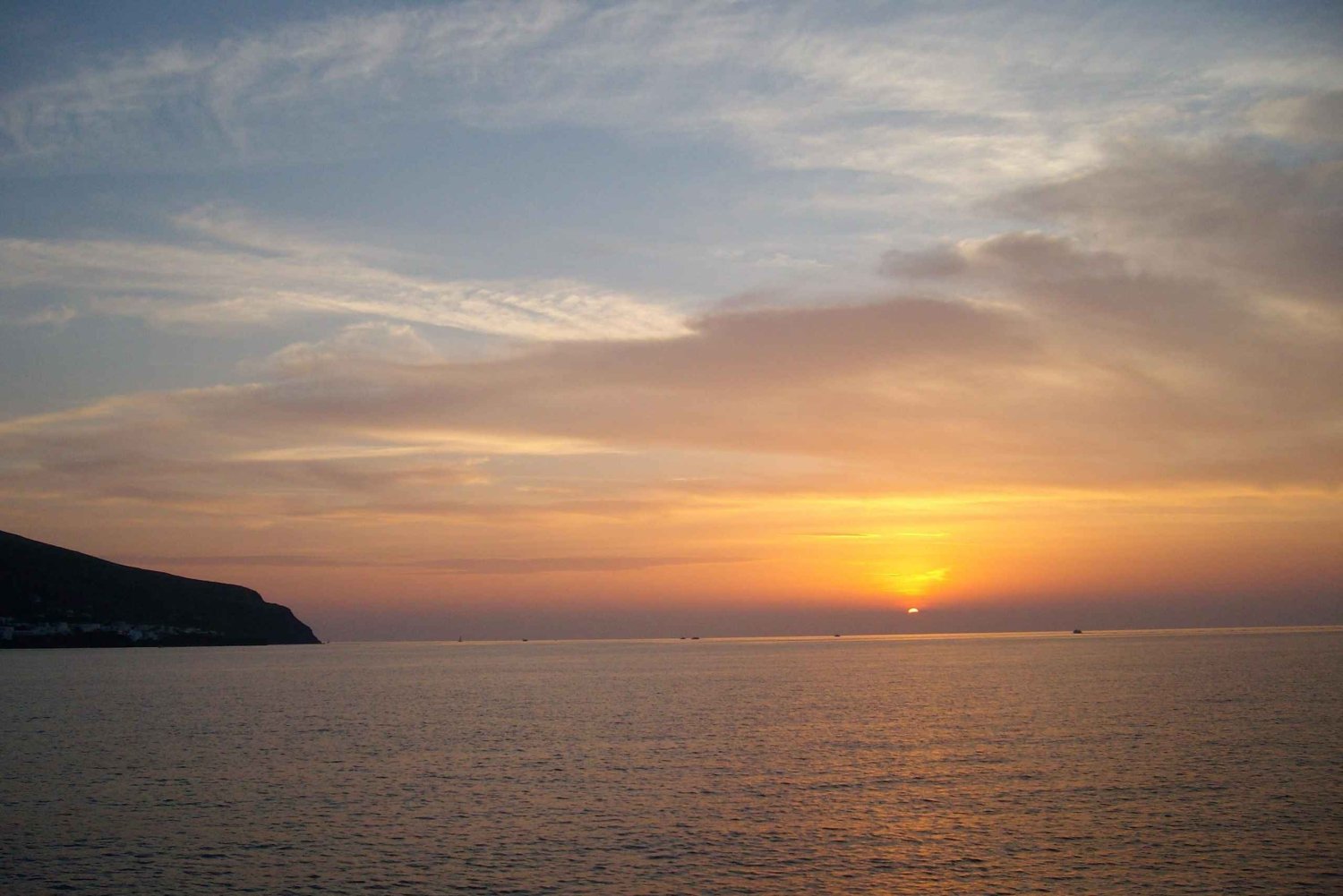 ミラッツォからの特別なストロンボリ夕日