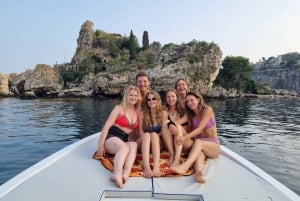 GROUP SUNSET BOAT TOUR IN TAORMINA WITH APERITIF