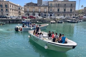 SYRACUSE - 90 MINUTES DE CROISIÈRE EN BATEAU GROTTES DE L'ÎLE + PLONGÉE EN APNÉE + PROSECCO