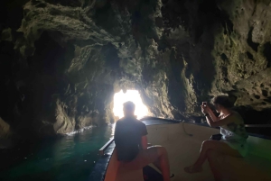Syracuse: Boat Tour of Ortigia Island and Sea Caves