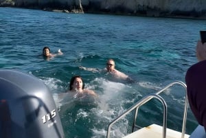 Syracuse: Veneajelu kapteeni Mirkon kanssa, snorklausta ja luolia