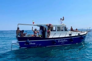 Syracuse: Boat tour with barbeque on board