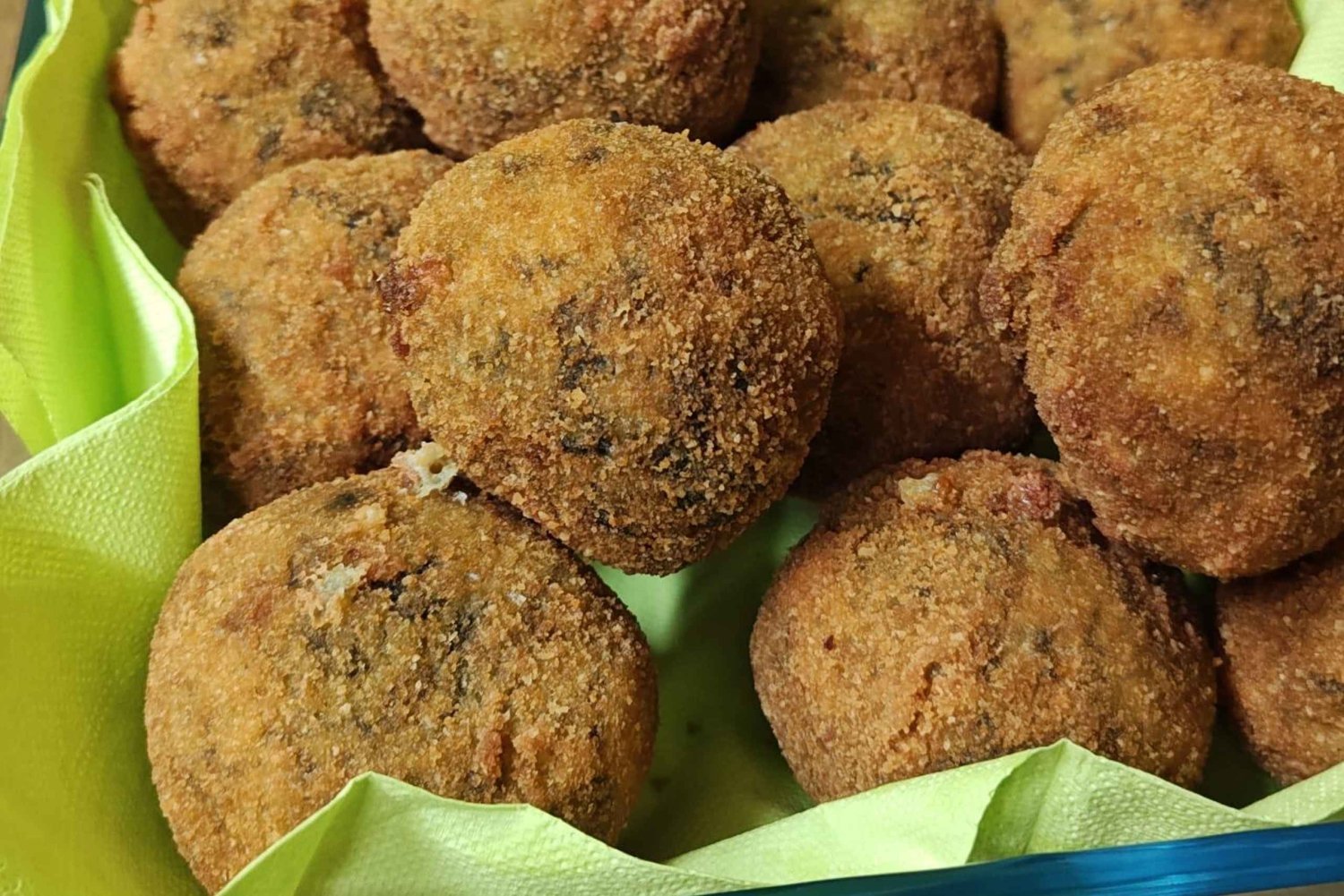 Syrakusa: praktisk lektion i Arancine med kock från Palermo