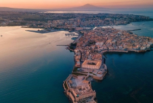 シラクーサ：オルティージャ船ツアーとグラニータ（オプショナル） - 5ヶ国語