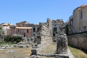 Syrakus: Ortigia Erster Entdeckungsspaziergang und Lesetour