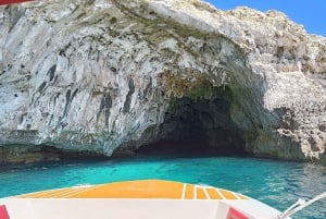 Siracusa: Båttur til øya Ortigia og grottene i havet