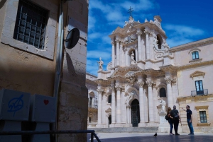 Syracuse: Ortigia Island Guided Walking Tour