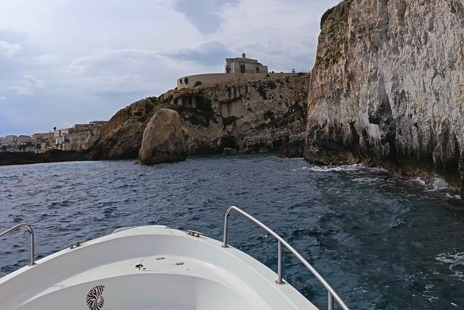Syracuse: Ortigia,Sea Caves and Pillirina Boat Tour