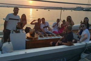 Syracuse: Ortigia Sunset Cruise med aperitiff