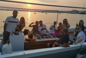Syracuse: Ortigia-zonsondergangcruise met aperitief