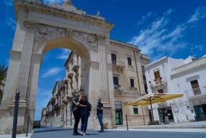Cataniasta: Syrakusan Neapolis, Ortygia ja Noto-kierros