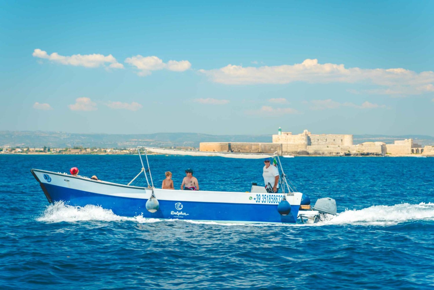 Siracusa: tour en barco privado de Ortigia y cuevas marinas