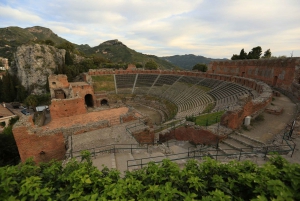 Taormina: toegangsbewijs voor het oude theater en rondleiding