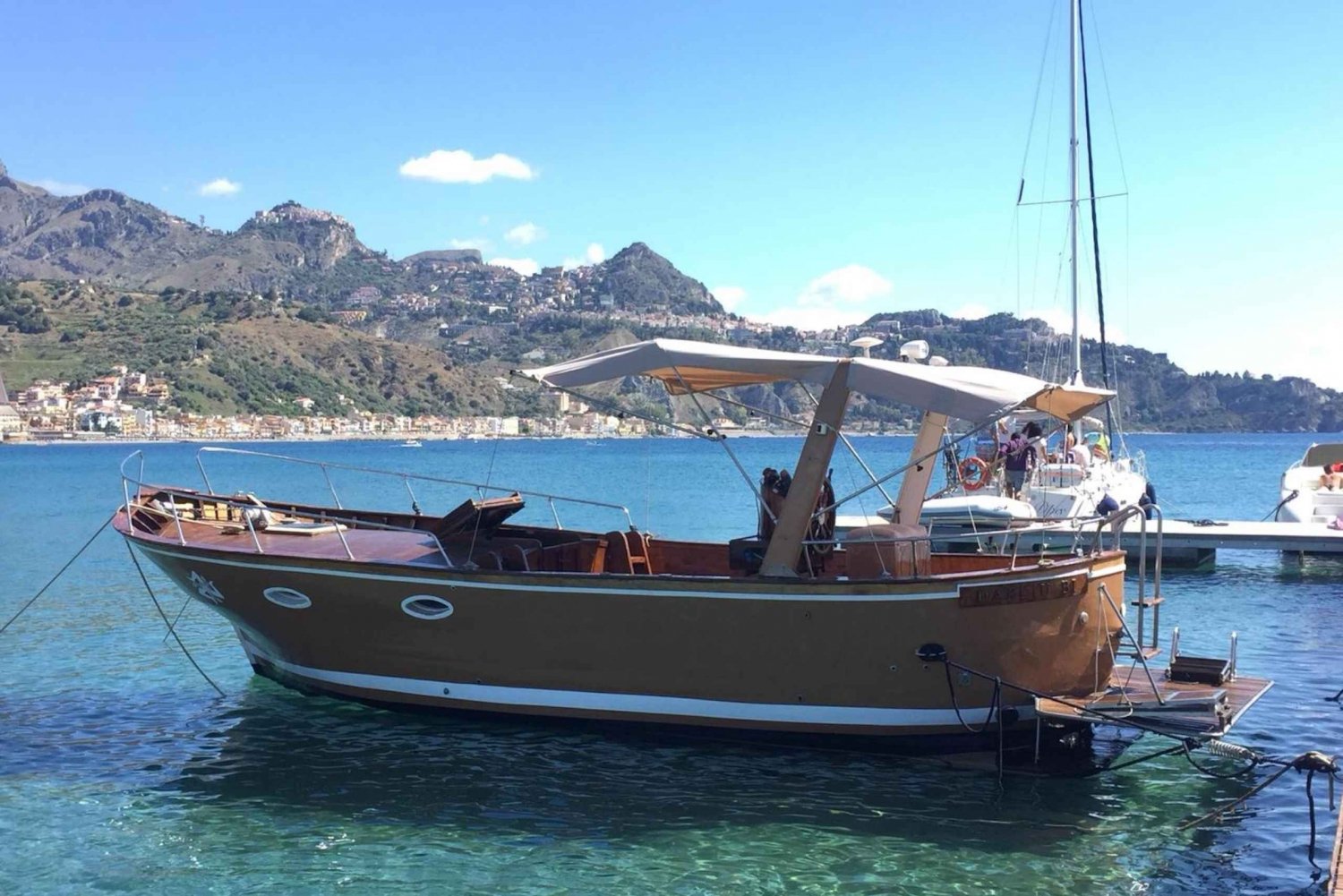 Taormina: Boat Tour to Taormina & Giardini Naxos with Drink