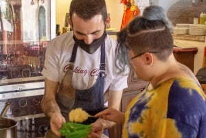 Taormina: Cannolo Cooking Class with Completion Certificate