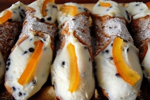 Taormina: Elaboración del Cannolo