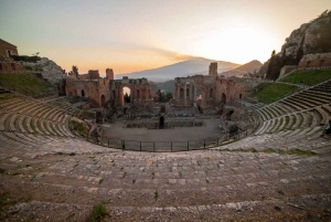 Taormina: City Highlights Walking Tour