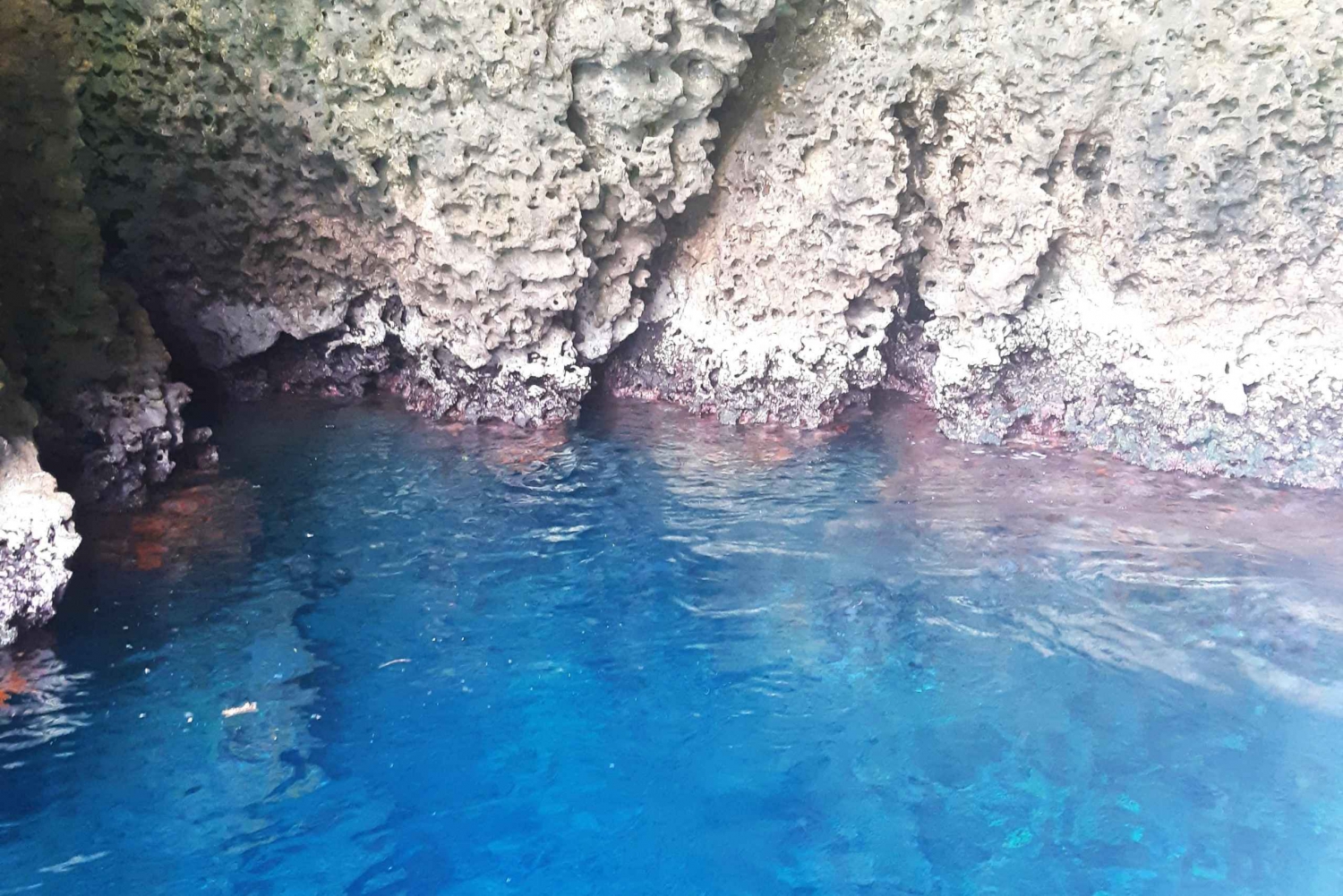 Taormina Coast : Isola Bella and Grottos Tour with aperitif