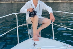 Taormina: passeio de barco cultural saindo de Isola Bella - Gruta Azul