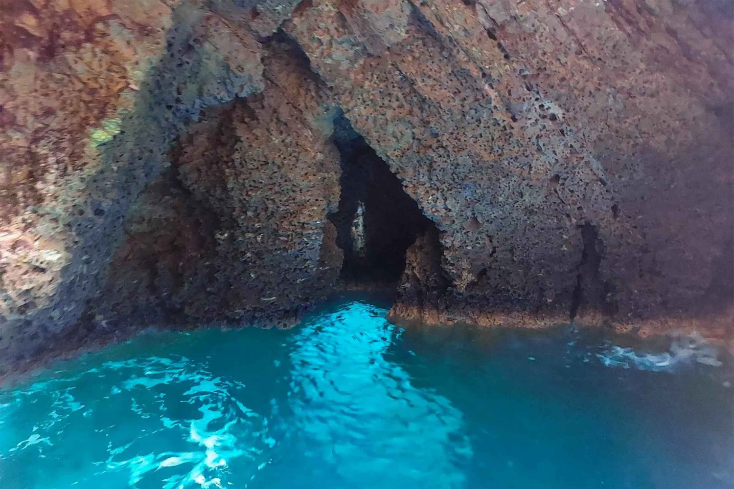 Taormine : tour avec les dauphins et apéritif au coucher du soleil en bateau