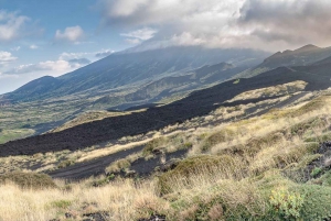 Taormina: Etna 4x4 & Wine Tasting