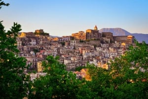 Taormina: Etna Tour, Winery Visit, Lunch and Wine Tasting