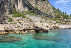 Taormina Giardini Naxos: Boat Tour with Aperitif & SwimMasks