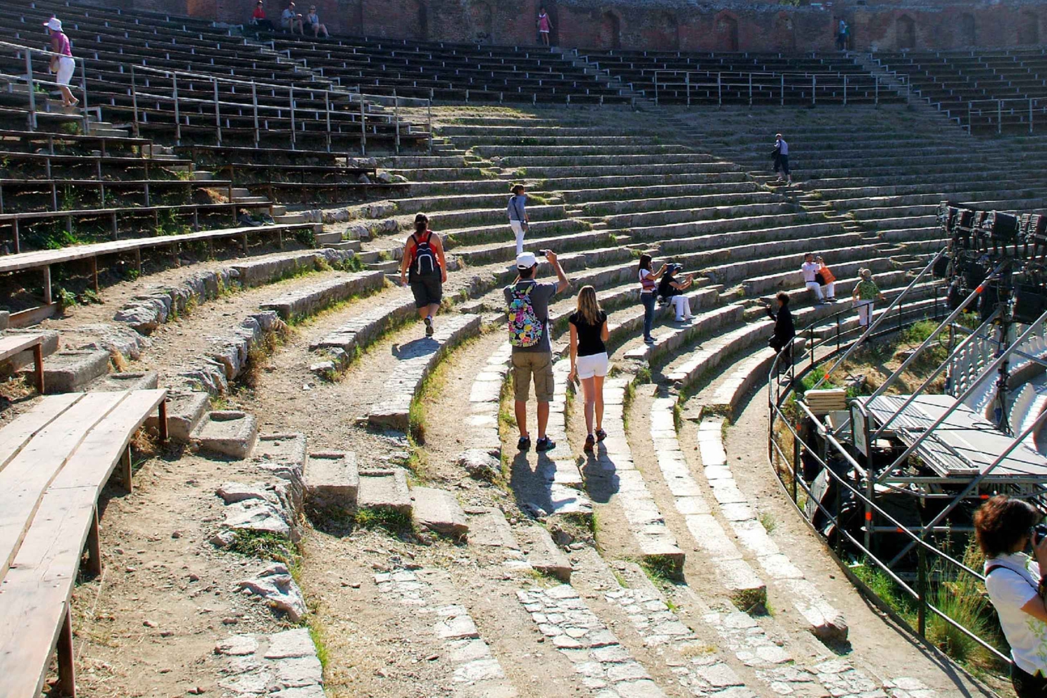 タオルミーナ：ガイド付き歴史都市ツアー