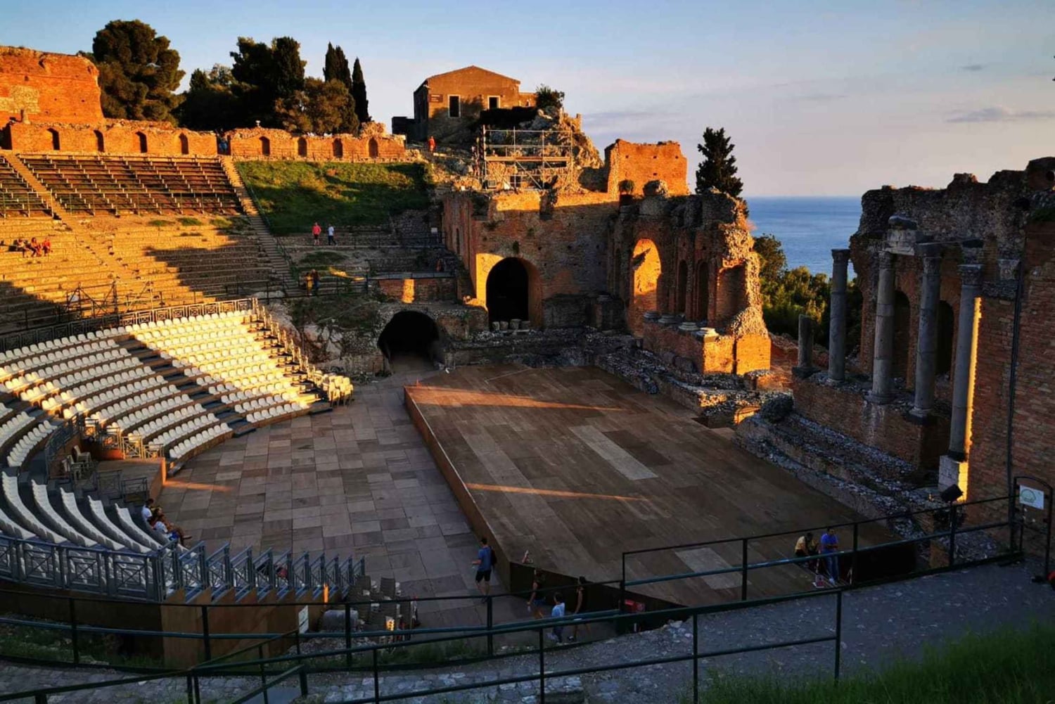 Taormina: Guided Walking Tour