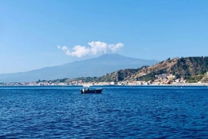 Taormina: Isola Bella båttur med Prosecco ombord