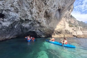 Taormina: Kajakkutflukt med guide til Isola Bella