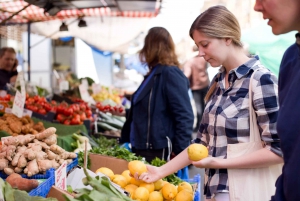 Taormina: Market Tour with Cooking Class in Local Home
