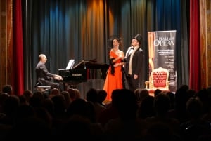 Taormina: Operaforestilling i Nazarena-teateret
