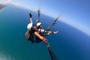 Taormina: Paragliding-tur med instruktør og GoPro-video
