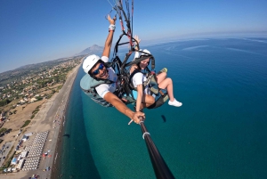Taormina: Paragliding-tur med instruktør og GoPro-video