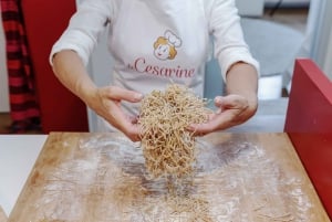 Taormina: Pasta and Tiramisu Cooking Class with Meal