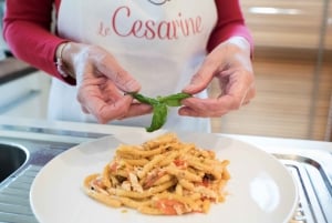 Taormina: Pasta and Tiramisu Cooking Class with Meal
