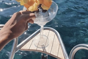 Taormina: tour privato in barca - Esperienza esclusiva sulla costa