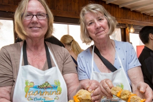 Taormina: lezione di cucina siciliana e tour del mercato