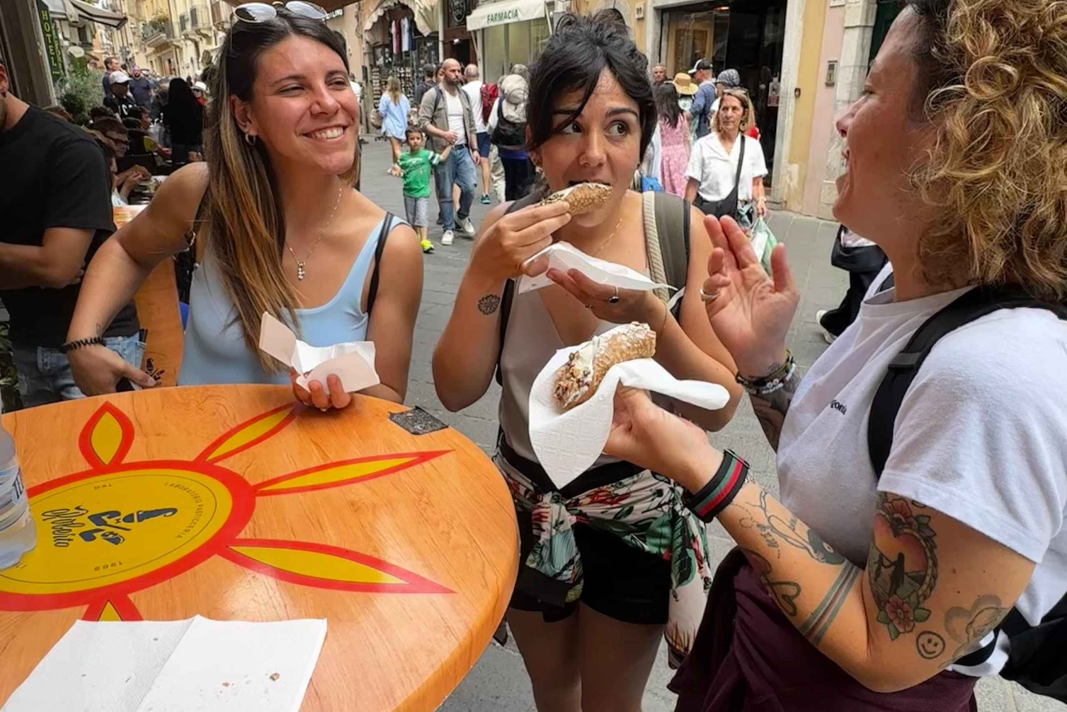 Taormina : visite culinaire à pied avec repas complet sicilien et boissons