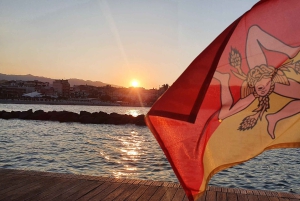 Taormine : sortie en bateau au coucher du soleil avec apéritif