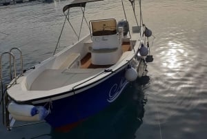 Taormina: Isola Bella Boat Tour with Prosecco Onboard