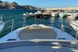 Taormina: unvergessliche private Tour auf der Yacht