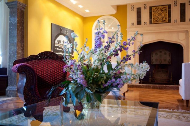 The Ashbee Hotel