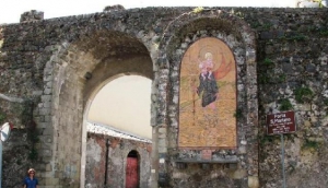 The Town Wall of Randazzo
