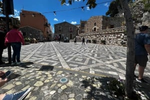 Тур да Мессина в Таормину, Кастельмола, Изола Белла