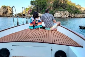 Excursion à Giardini Naxos, Taormine, apéritif et baignade