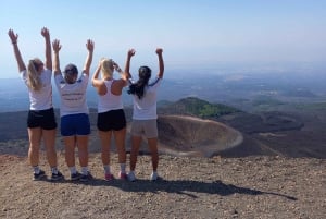 ETNA: TOUR GUIDATO DELL'ETNA CON PRELIEVO DA CATANIA