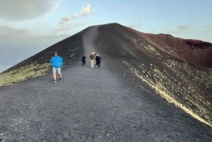 ETNA: TOUR GUIDATO DELL'ETNA CON PRELIEVO DA CATANIA