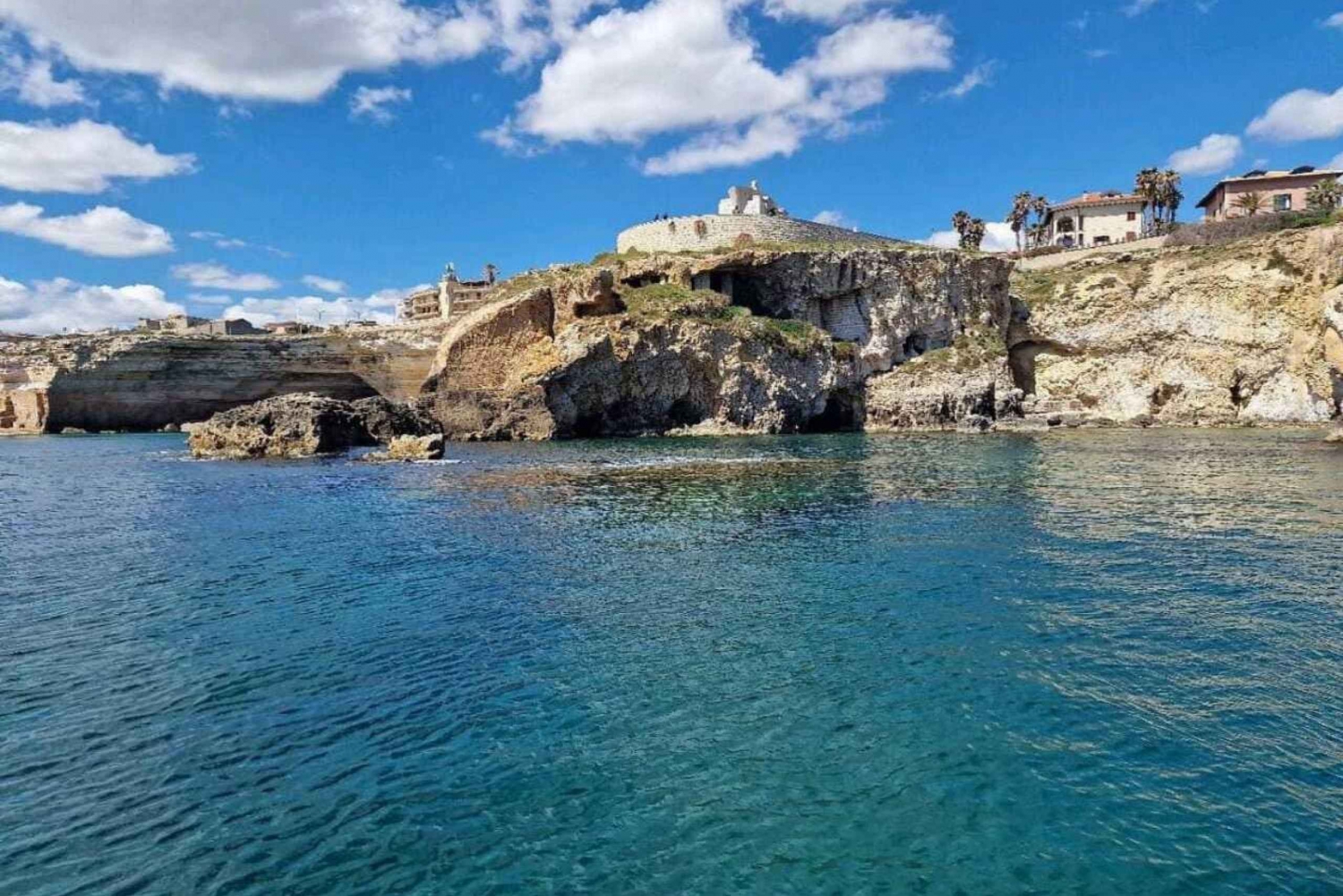 Bådtur til øen Ortigia og havets grotter